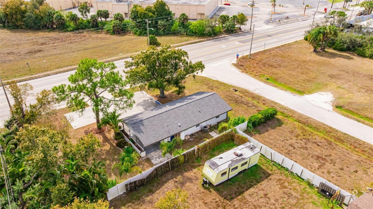 164 Pondella Road, North Fort Myers, FL 33903 Photo