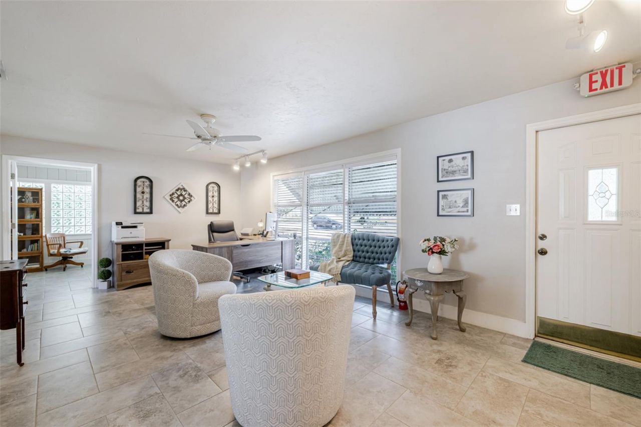 164 Pondella Road, North Fort Myers, FL 33903 Photo