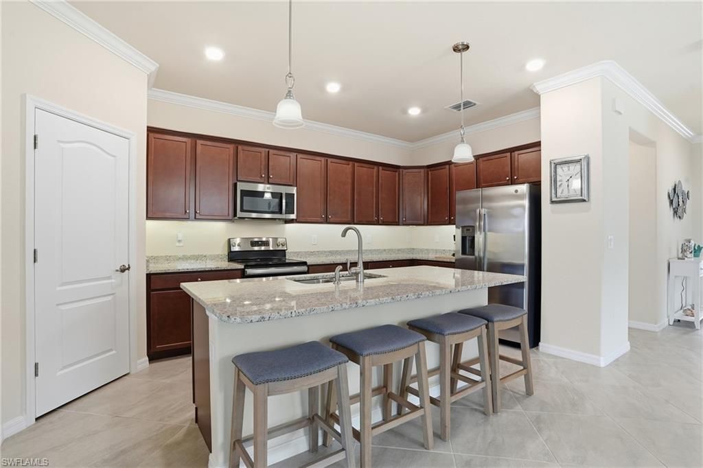 4025 E Hampton Cir, Alva, FL 33920 Photo