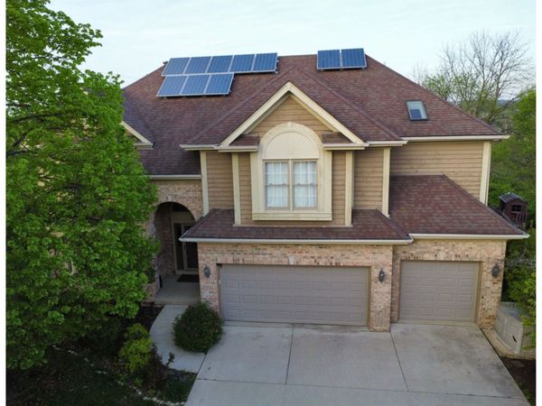 3805 Gladstone Drive, Naperville, IL 60565