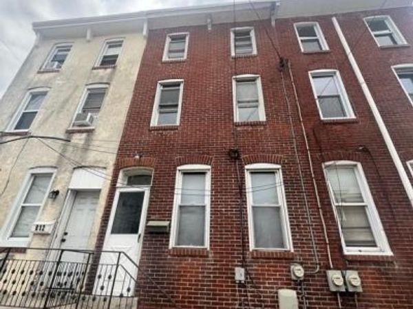 814 UPLAND STREET, CHESTER, PA 19013