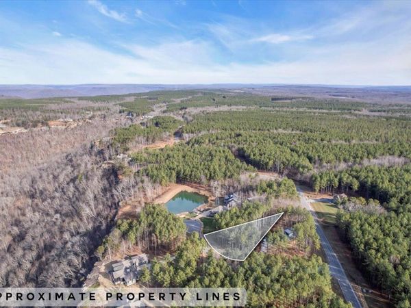 220 Moonshine Drive, Jasper, TN 37347