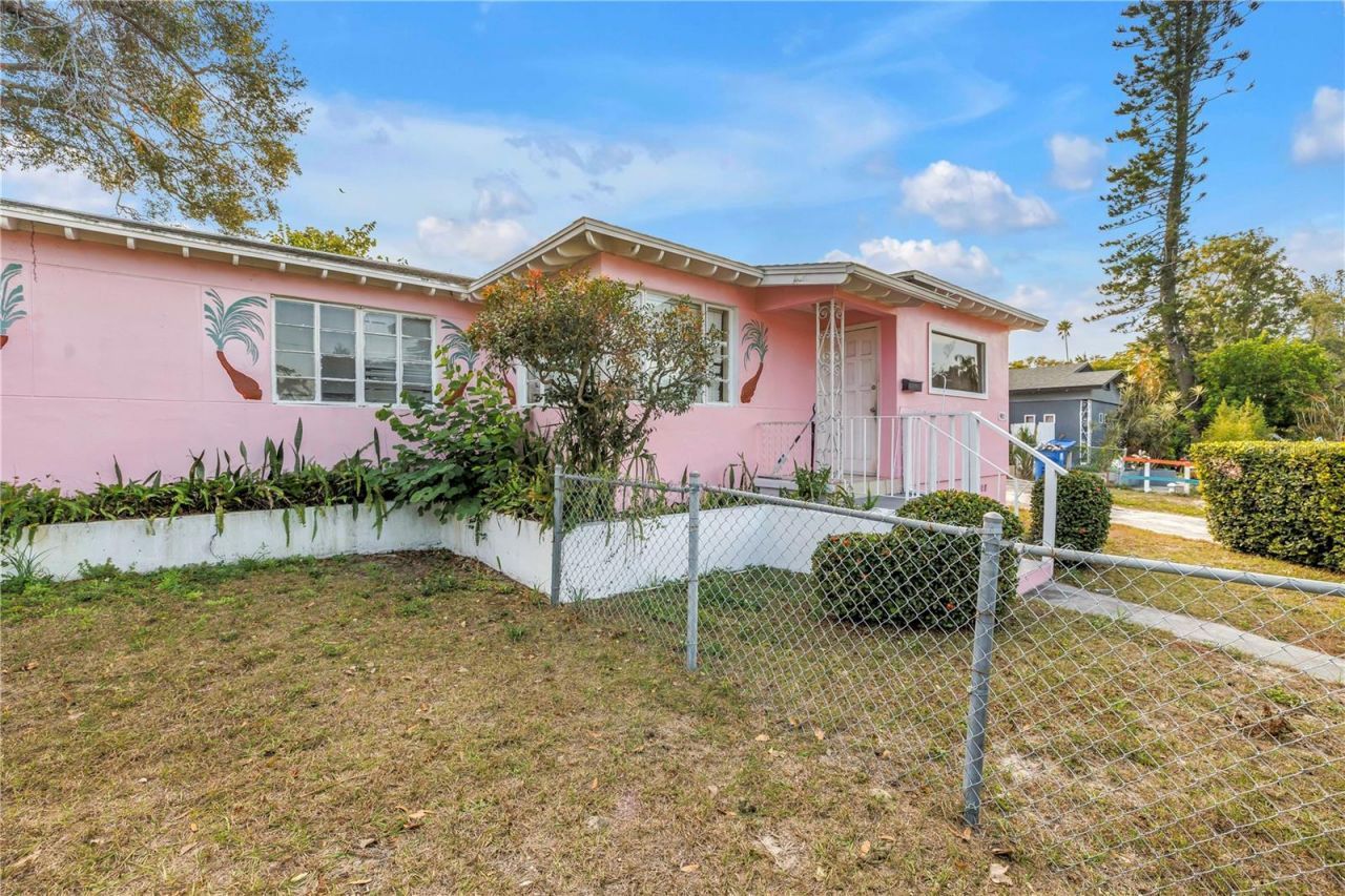 901 12th Street S, Saint Petersburg, FL 33712 Photo