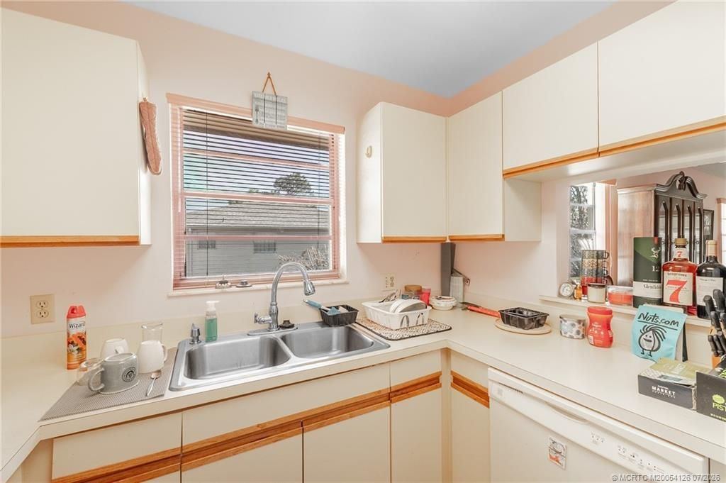 33 Lake Vista Trail, Unit 202, Port Saint Lucie, FL 34952 Photo