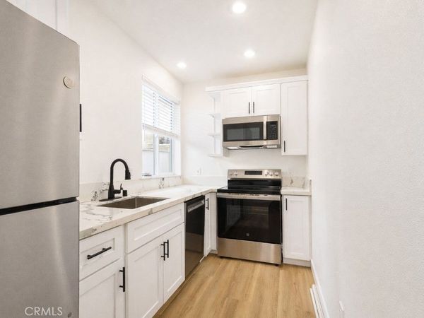 625 Orizaba Avenue, Unit 5, Long Beach, CA 90814