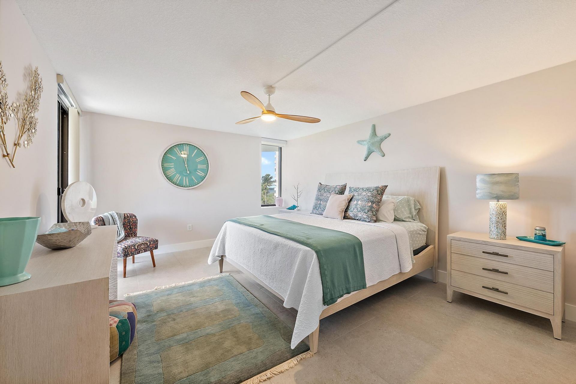 5070 N Ocean Drive, Unit 4c, Singer Island, FL 33404 Photo