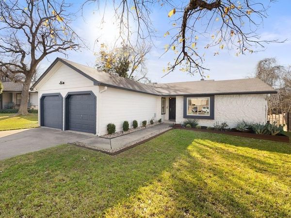 8406 Hornet DR, Austin, TX 78749