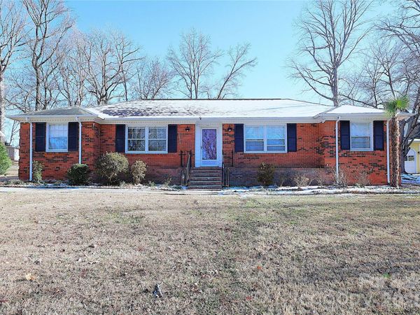 6625 Old Post Road, Charlotte, NC 28212