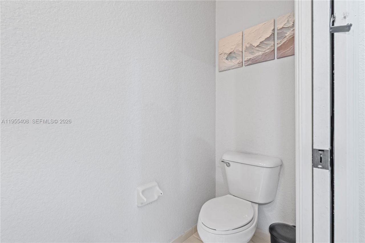 1940 SE 24th Ter, Homestead, FL 33035 Photo