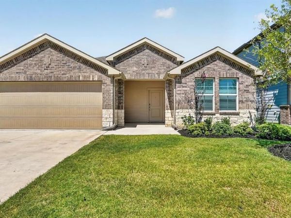 10632 ZIRCON Lane, Fort Worth, TX 76036