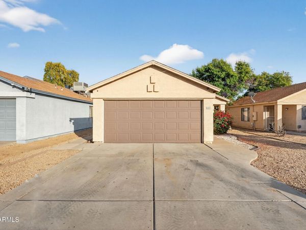 4827 N 87th Ave Avenue, Phoenix, AZ 85037