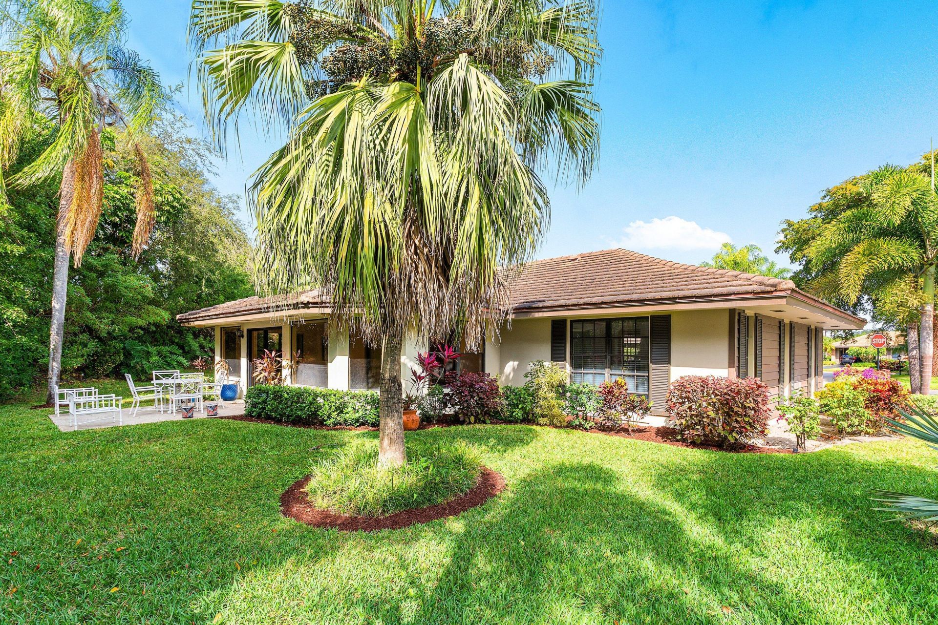 609 Cypress Key Drive, Atlantis, FL 33462 Photo