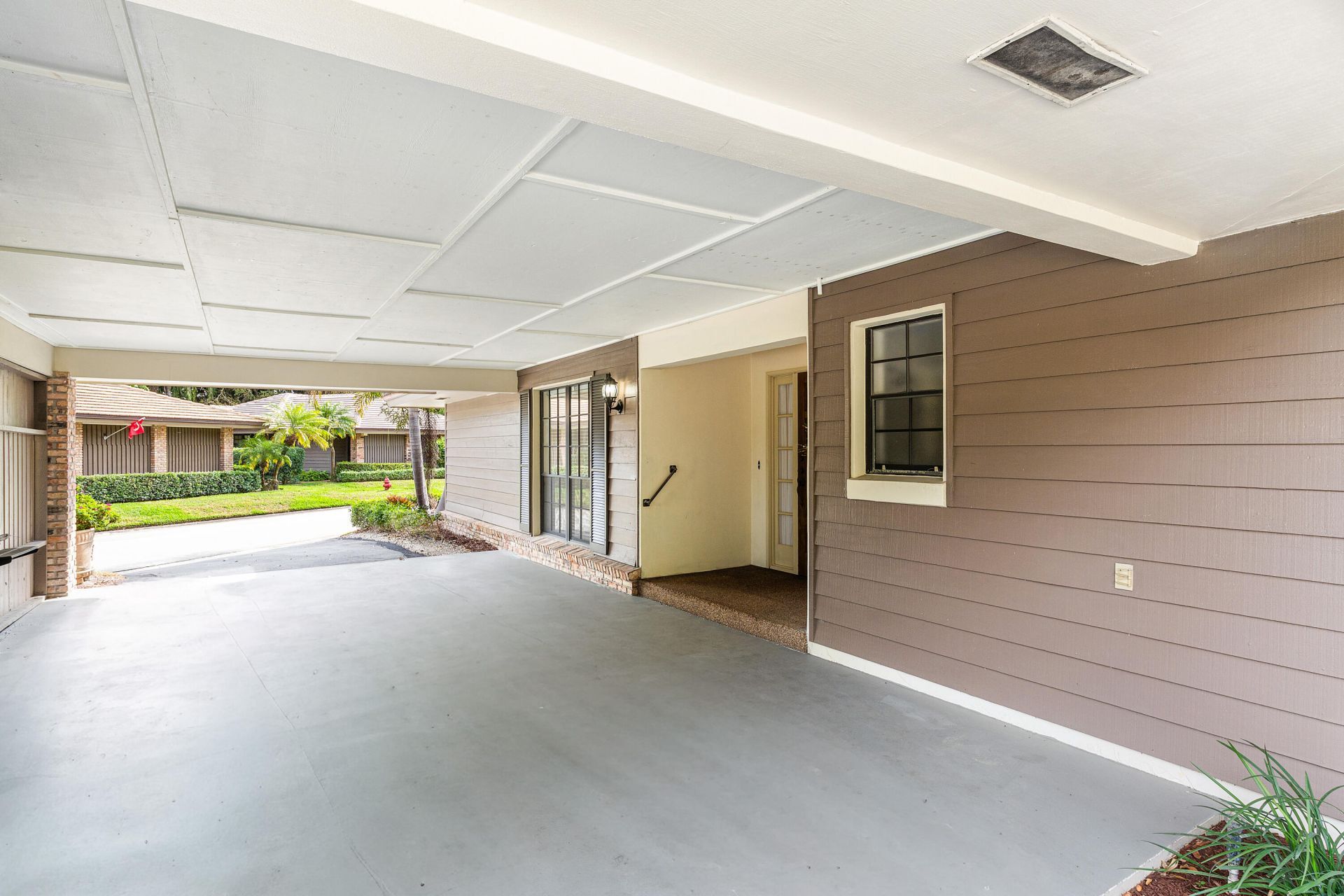 609 Cypress Key Drive, Atlantis, FL 33462 Photo