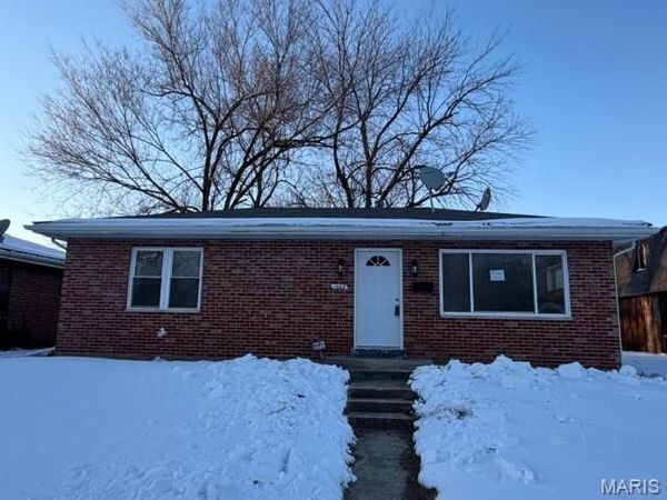 1003 N 86th Street, East St Louis, IL 62203