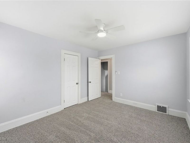 4385 W 48th Street, Cleveland, OH 44144 Photo 35