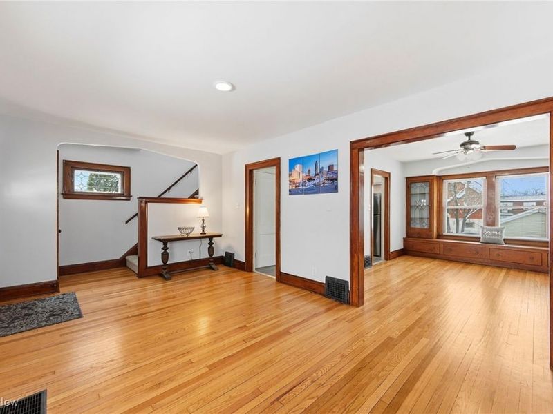 4385 W 48th Street, Cleveland, OH 44144 Photo 9