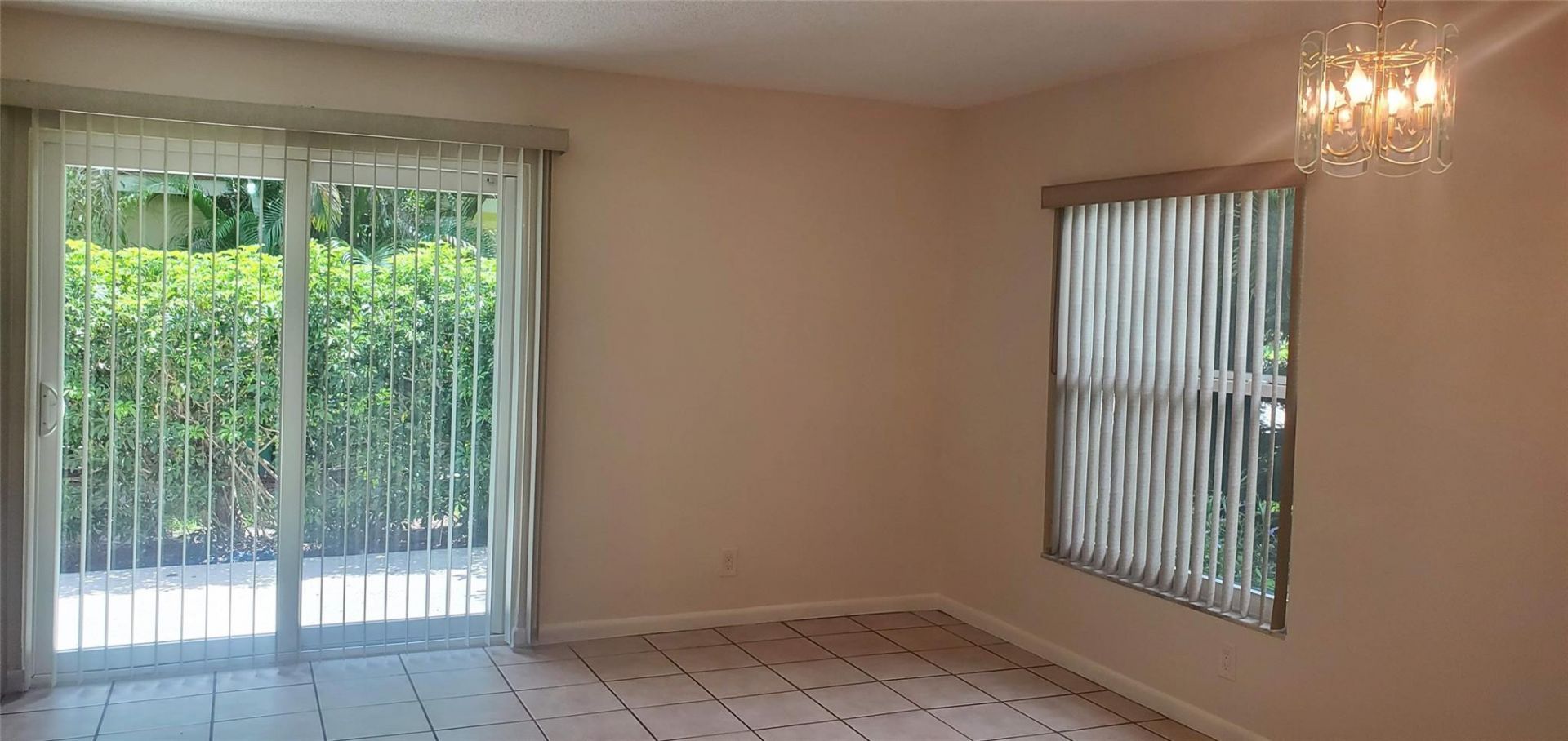 10571 NW 45th Street, Coral Springs, FL 33065 Photo