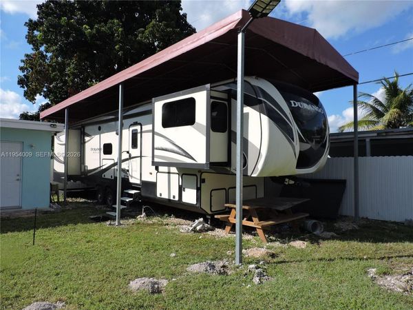 849 NW 12th St, Homestead, FL 33030