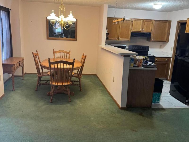 1174 Creekview Court, Unit 9-1174, Lancaster, OH 43130 Photo 8