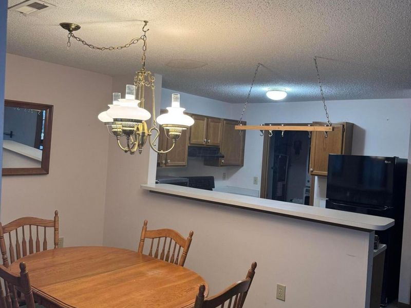 1174 Creekview Court, Unit 9-1174, Lancaster, OH 43130 Photo 9