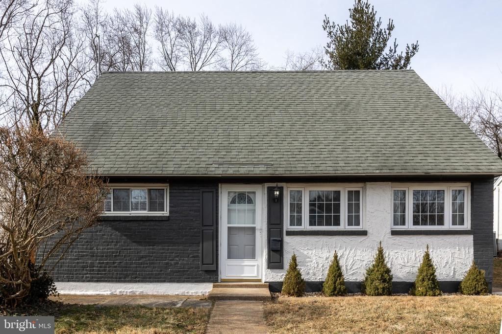 1011 Montgomery Road, Wilmington, DE 19805 Main Photo