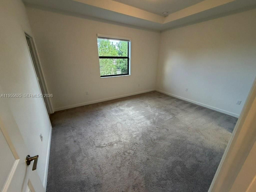 21001 NE 8th Ave, Miami, FL 33179 Photo