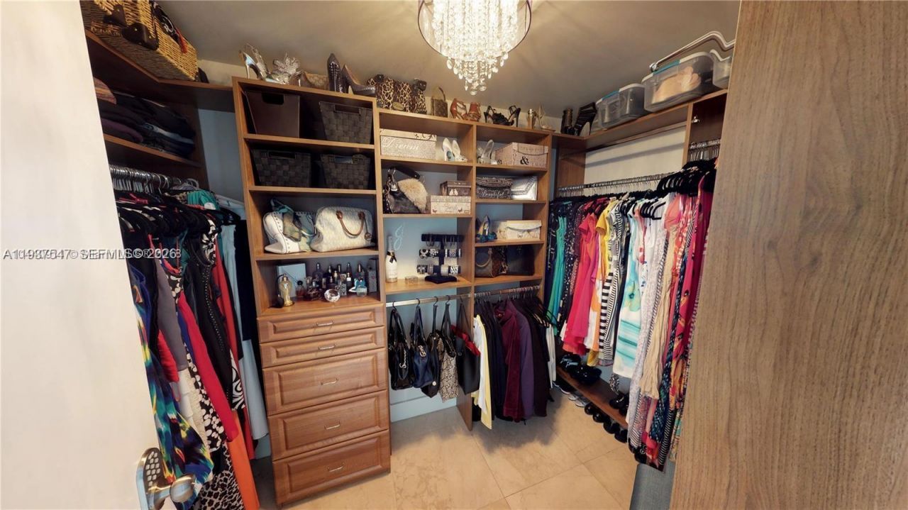 3330 NE 190th St, Unit MPH15, Aventura, FL 33180 Photo