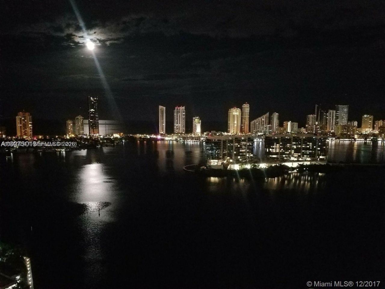 3330 NE 190th St, Unit MPH15, Aventura, FL 33180 Photo