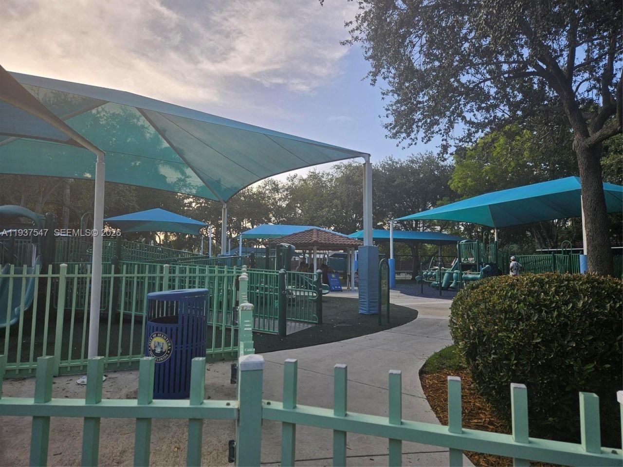 3330 NE 190th St, Unit MPH15, Aventura, FL 33180 Photo