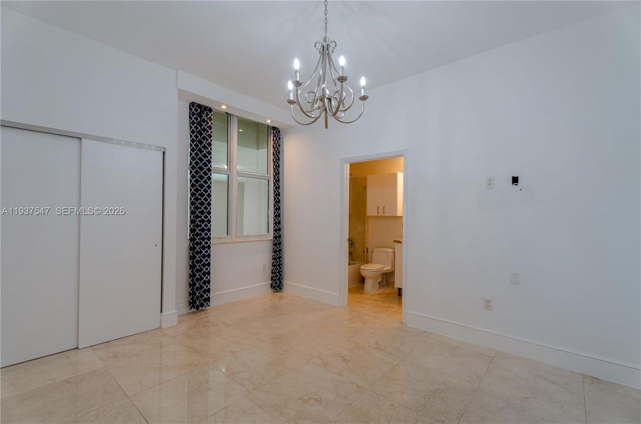3330 NE 190th St, Unit MPH15, Aventura, FL 33180 Photo