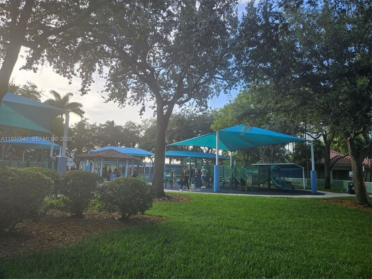 3330 NE 190th St, Unit MPH15, Aventura, FL 33180 Photo