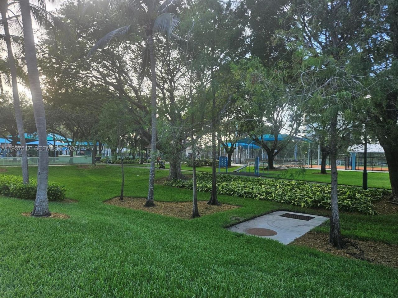 3330 NE 190th St, Unit MPH15, Aventura, FL 33180 Photo