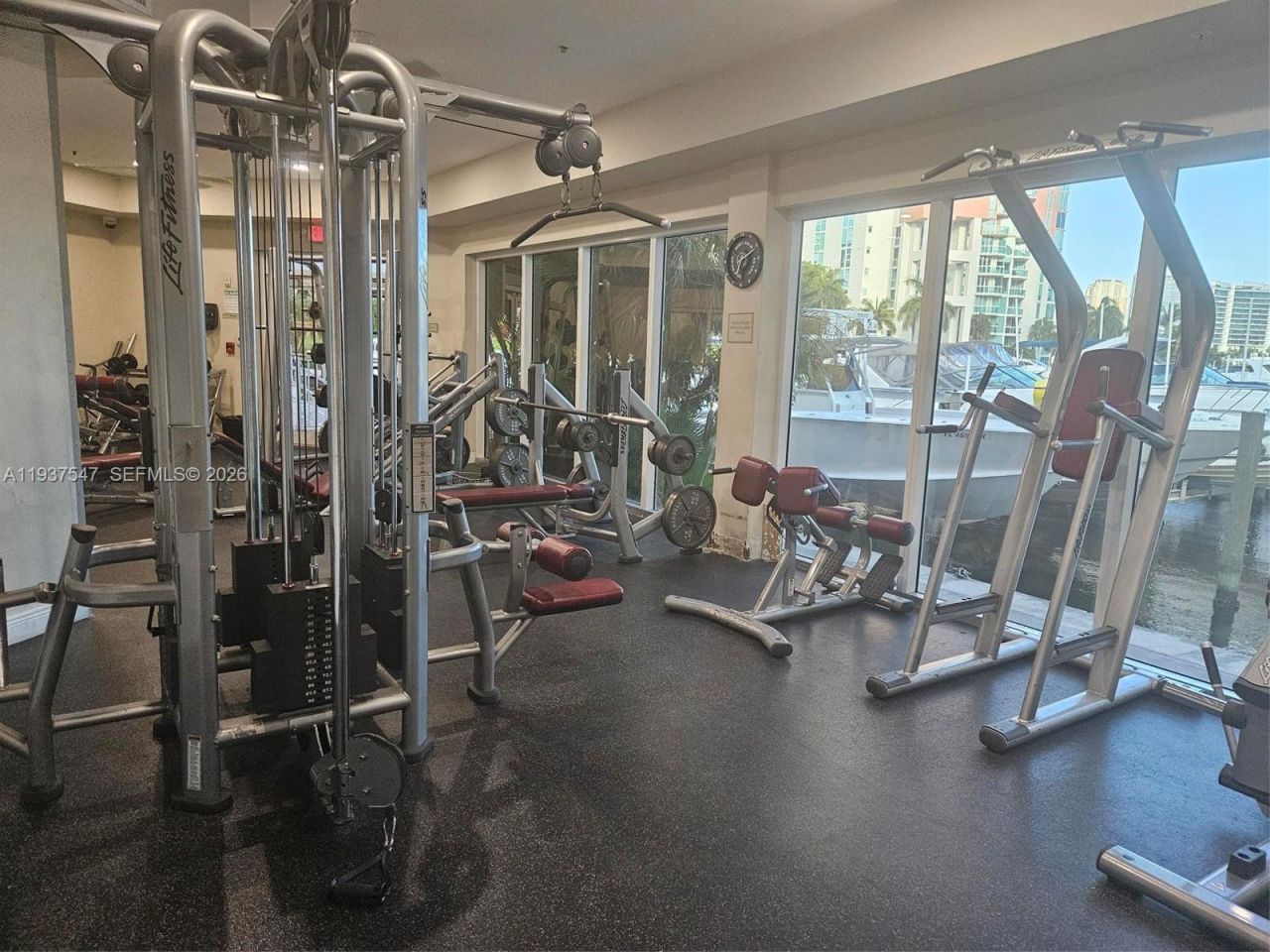 3330 NE 190th St, Unit MPH15, Aventura, FL 33180 Photo