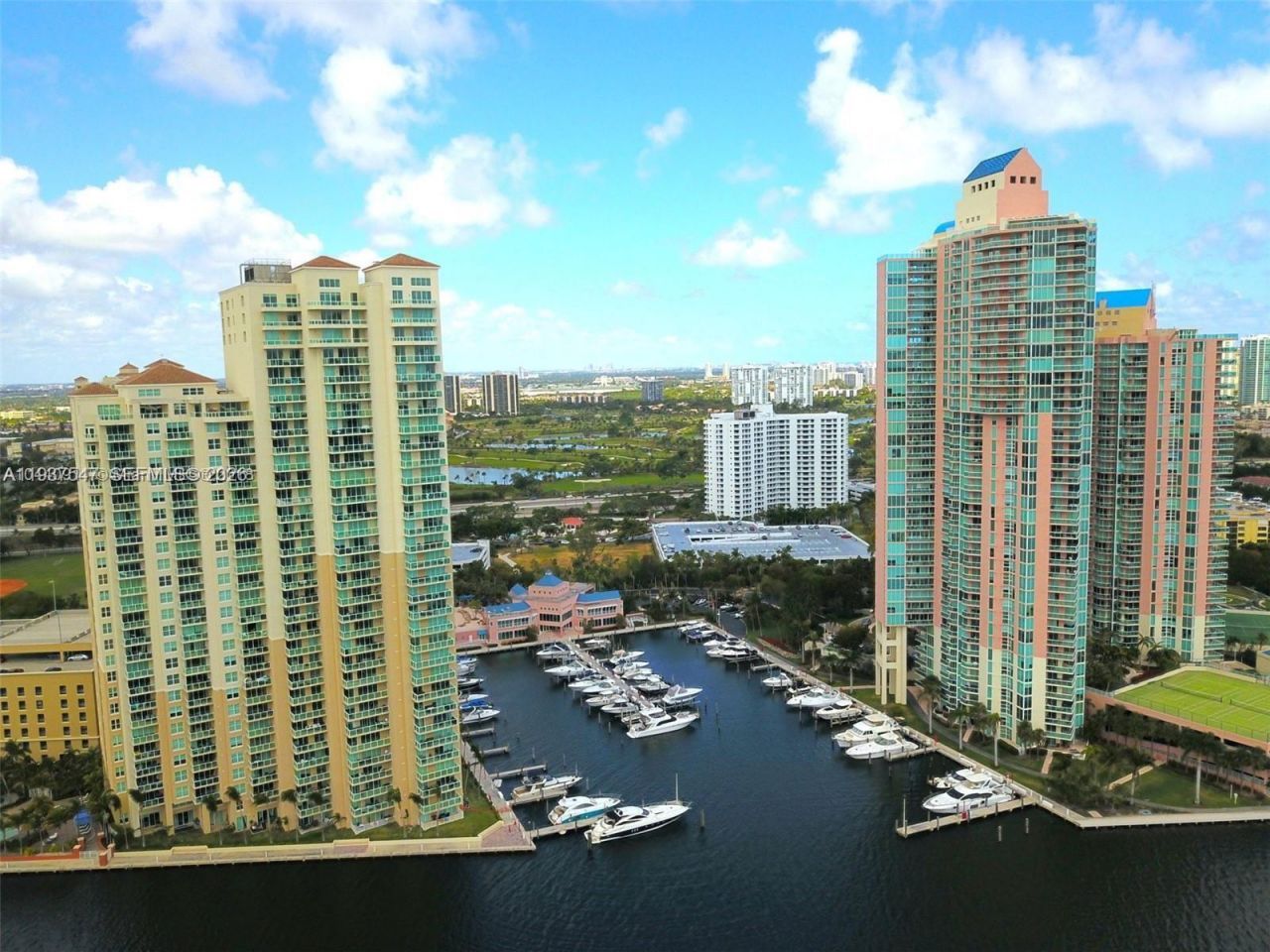 3330 NE 190th St, Unit MPH15, Aventura, FL 33180 Photo