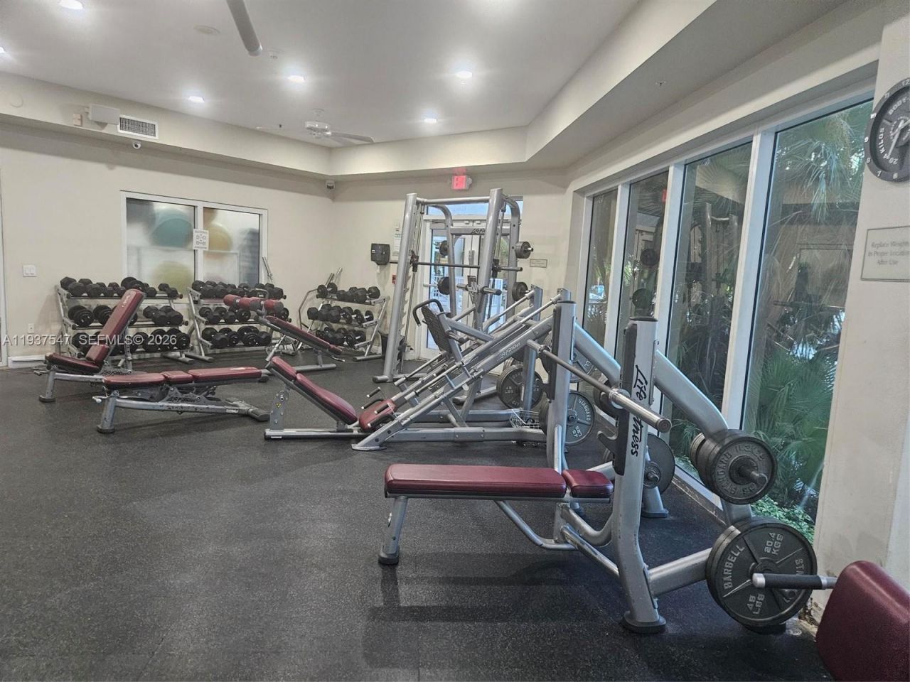 3330 NE 190th St, Unit MPH15, Aventura, FL 33180 Photo