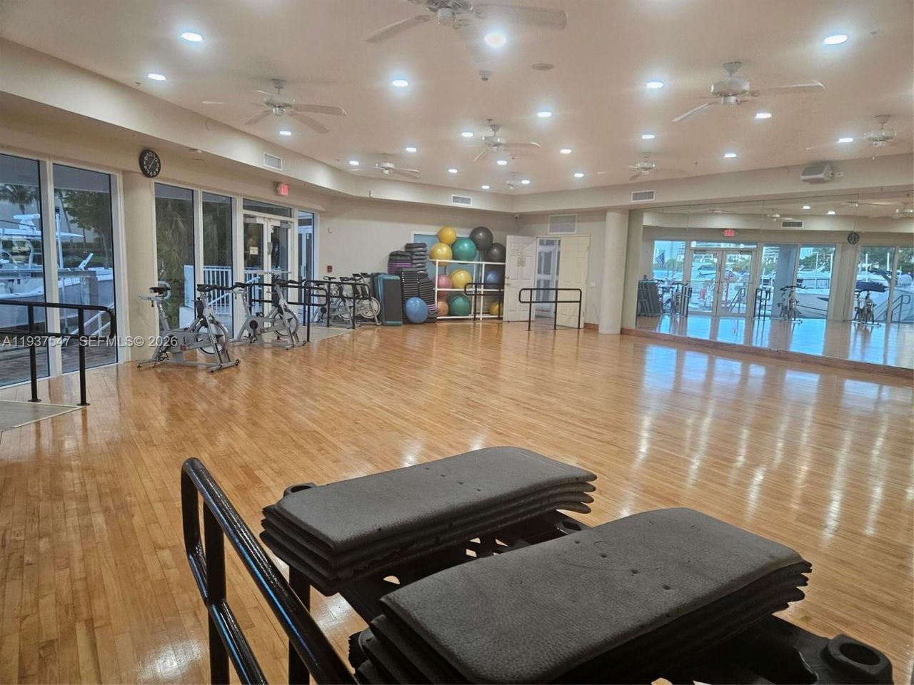 3330 NE 190th St, Unit MPH15, Aventura, FL 33180 Photo