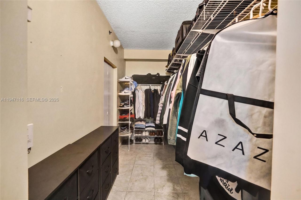 3155 NE 184th St, Unit 8103, Aventura, FL 33160 Photo