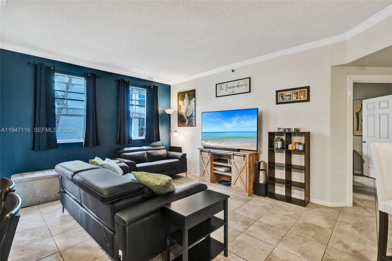 3155 NE 184th St, Unit 8103, Aventura, FL 33160 Photo