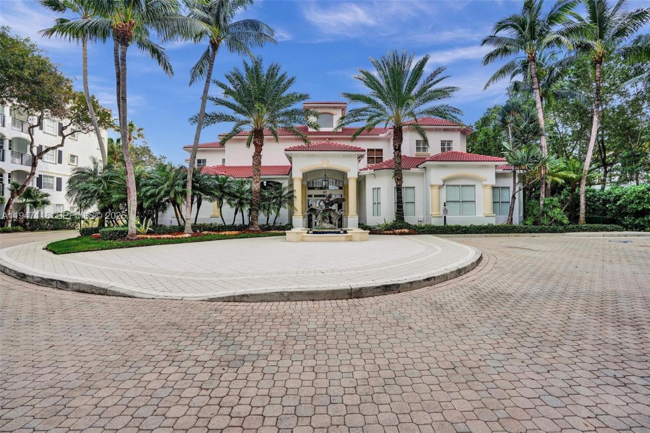 3155 NE 184th St, Unit 8103, Aventura, FL 33160 Photo