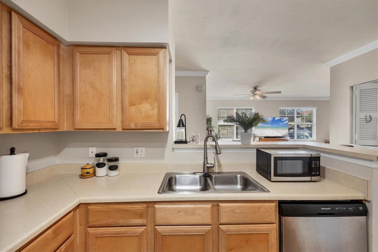 1195 Villagio Circle, Unit 102, Sarasota, FL 34237 Photo