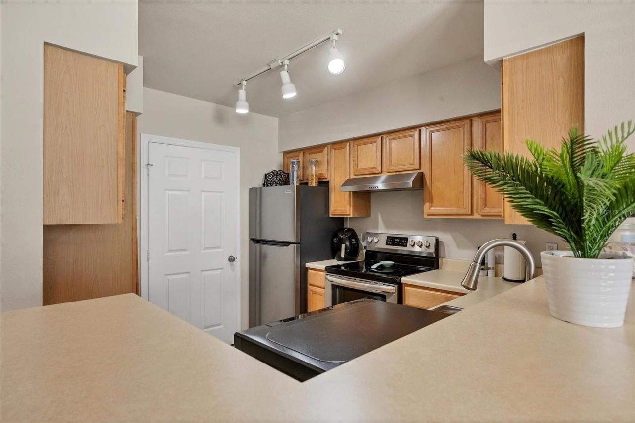 1195 Villagio Circle, Unit 102, Sarasota, FL 34237 Photo