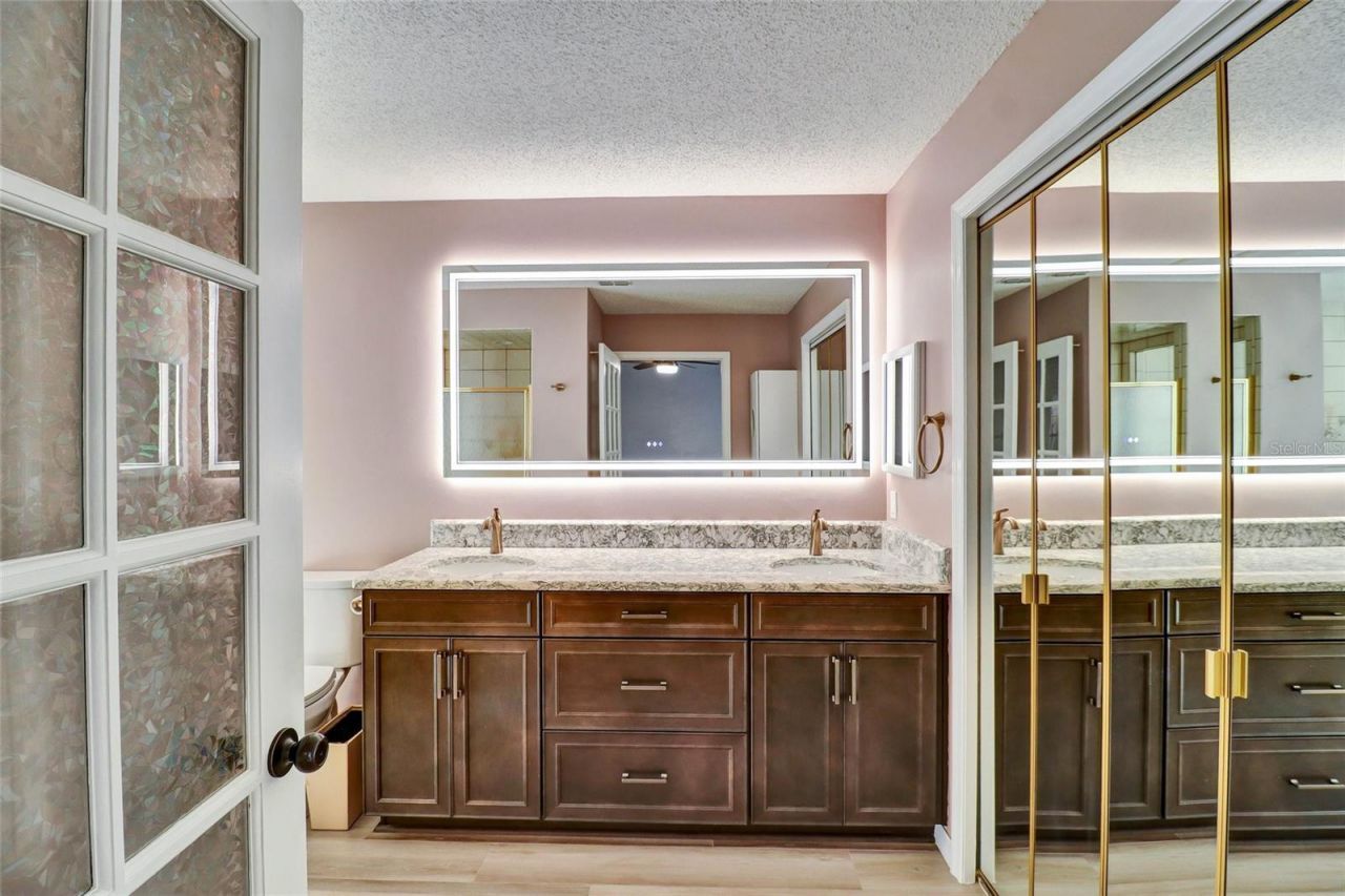 4318 Woodtree Lane, Orlando, FL 32835 Photo