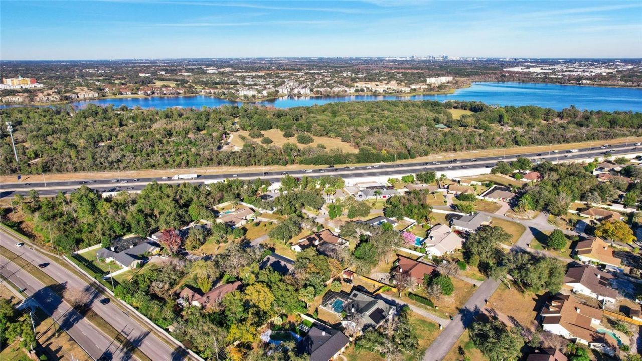 4318 Woodtree Lane, Orlando, FL 32835 Photo