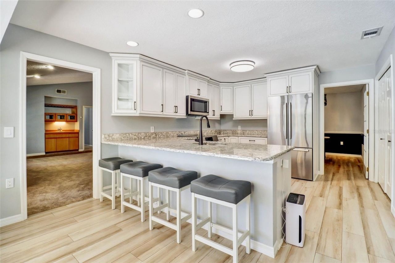 4318 Woodtree Lane, Orlando, FL 32835 Photo