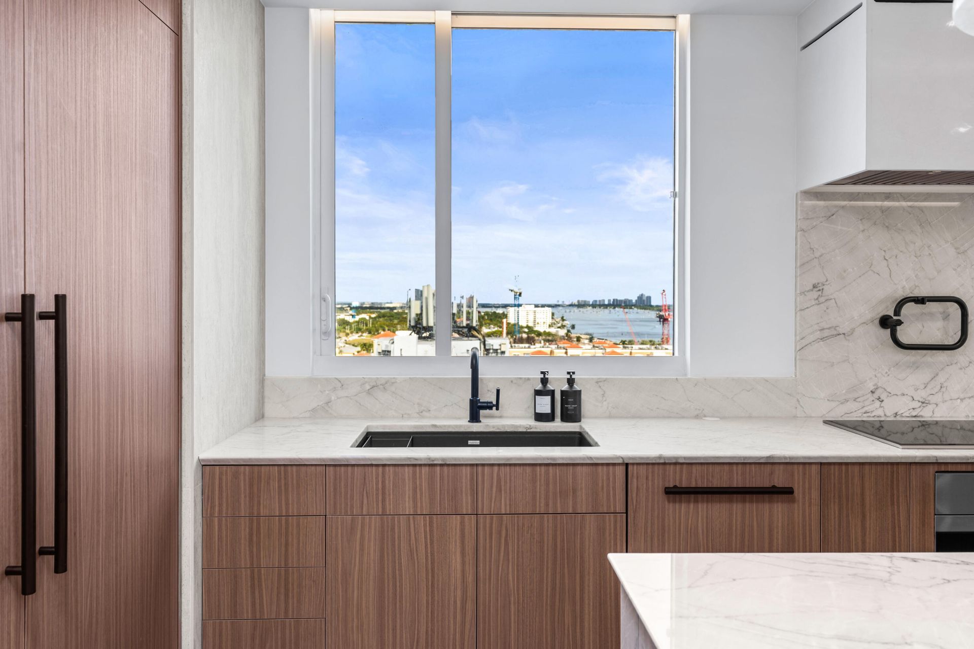 1551 N Flagler Drive, Unit 1501, West Palm Beach, FL 33401 Photo