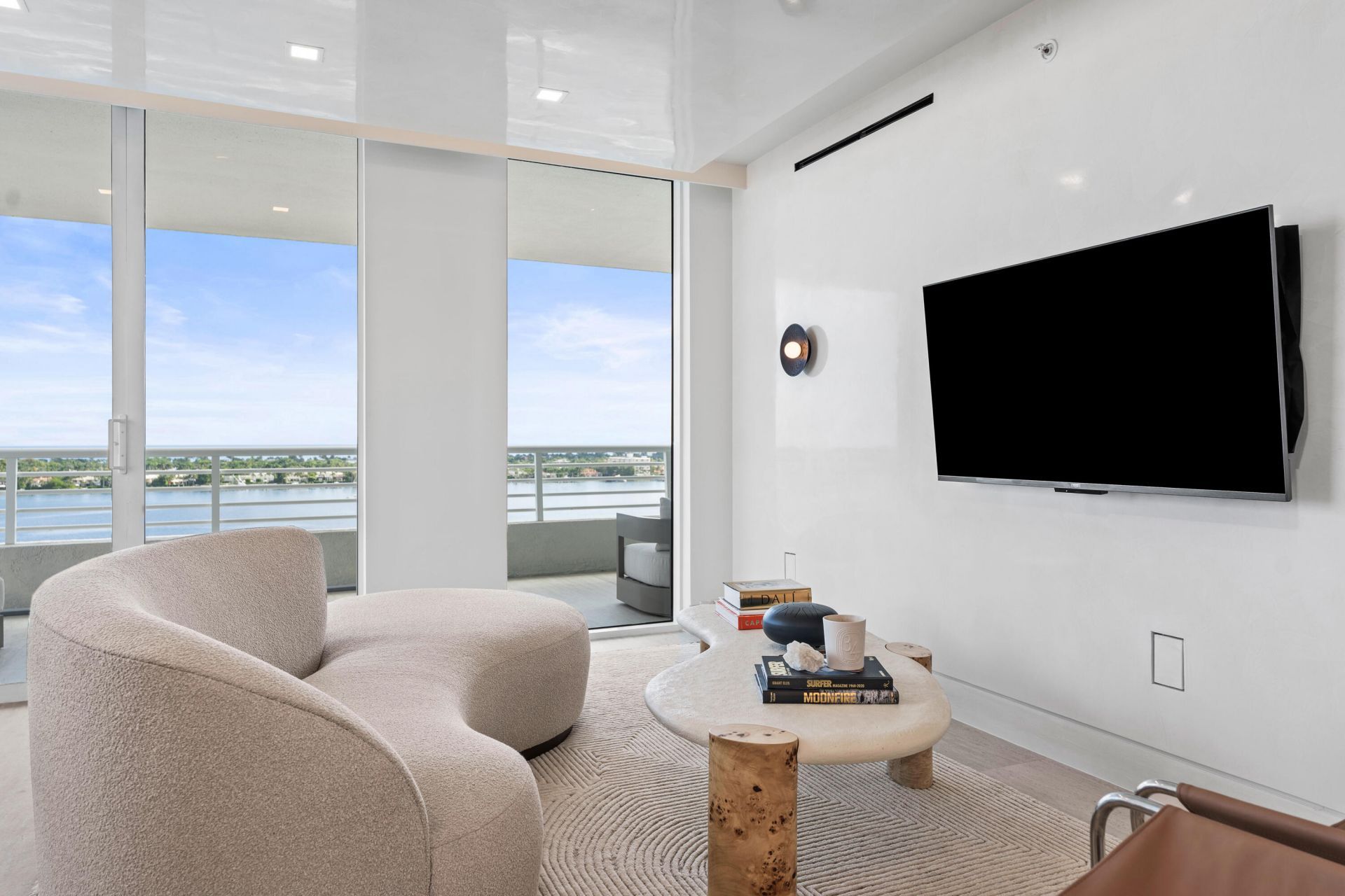 1551 N Flagler Drive, Unit 1501, West Palm Beach, FL 33401 Photo