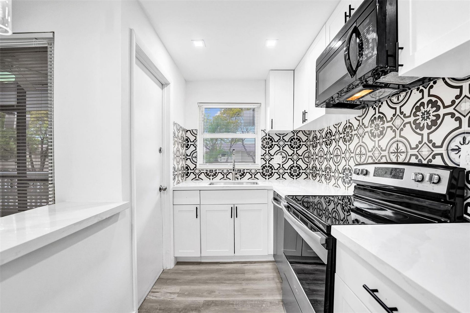 1425 Arthur Street, Unit 202A, Hollywood, FL 33020 Photo