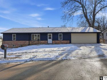 713 8th Avenue, Plattsmouth, NE 68048