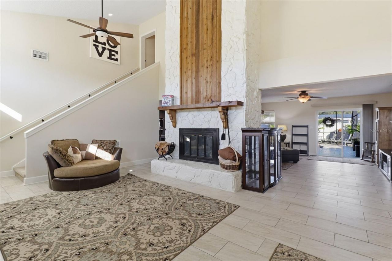 2551 Casilla Way S, Saint Petersburg, FL 33712 Photo