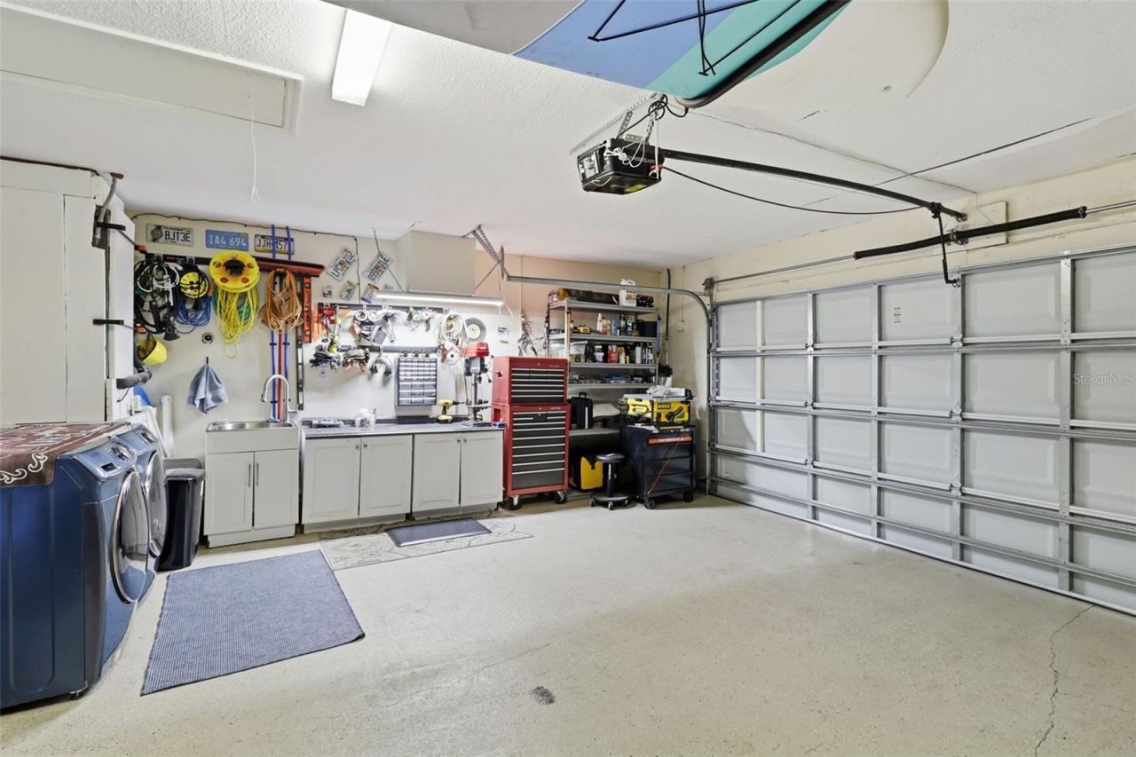 2551 Casilla Way S, Saint Petersburg, FL 33712 Photo